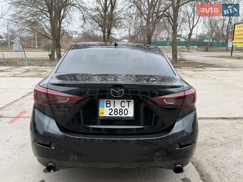 Седан Mazda 3 2015 в Миргороде