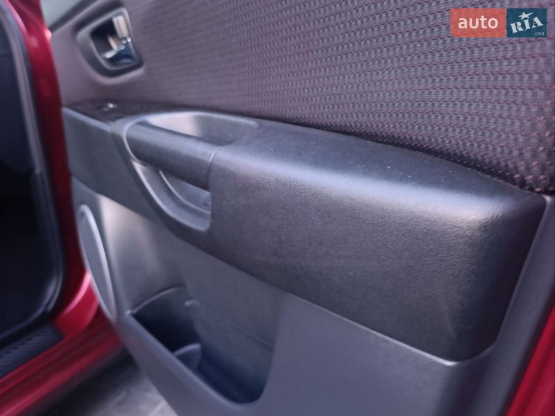 Хэтчбек Mazda 3 2008 в Луцке