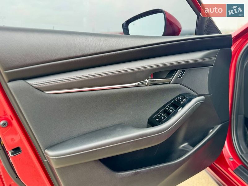 Хетчбек Mazda 3 2019 в Києві фото 20 Хетчбек Mazda 3 2019 в Києві