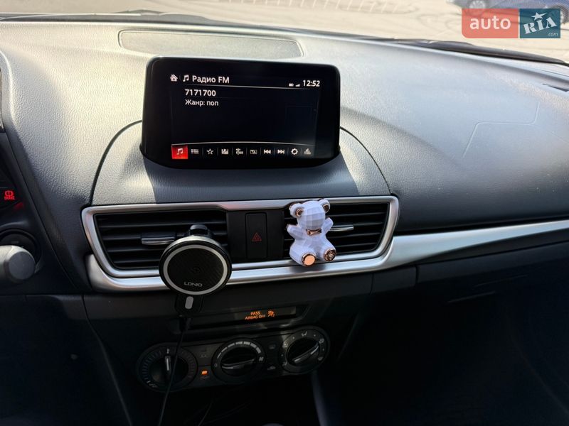 Седан Mazda 3 2016 в Днепре фото 14 Седан Mazda 3 2016 в Днепре