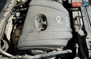 Седан Mazda 3 2016 в Дніпрі