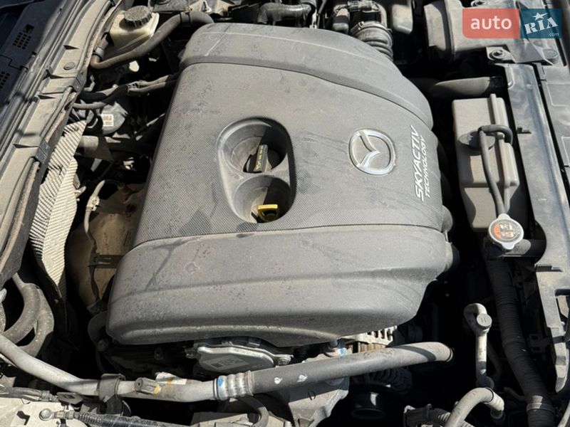 Седан Mazda 3 2016 в Днепре фото 23 Седан Mazda 3 2016 в Днепре