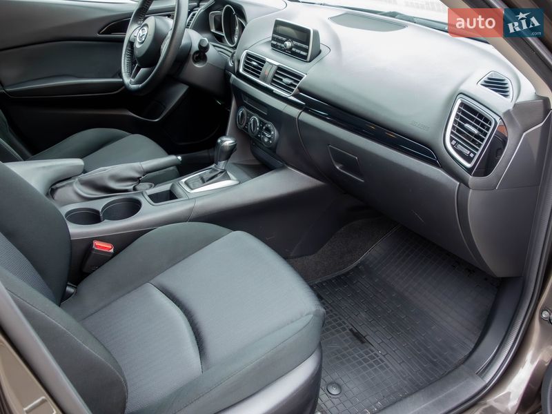 Седан Mazda 3 2013 в Києві