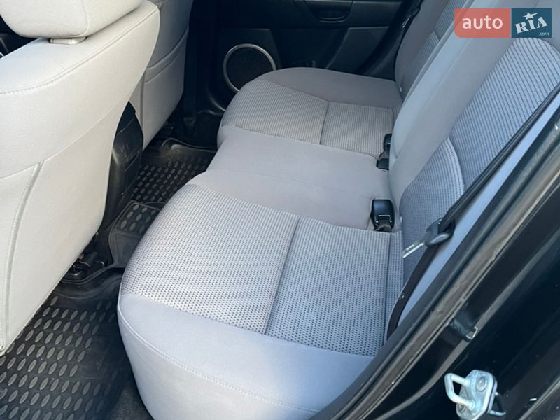 Хэтчбек Mazda 3 2007 в Черкассах