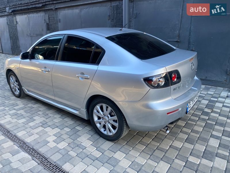 Седан Mazda 3 2007 в Дніпрі