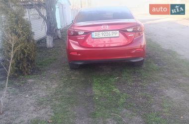 Седан Mazda 3 2018 в Валках