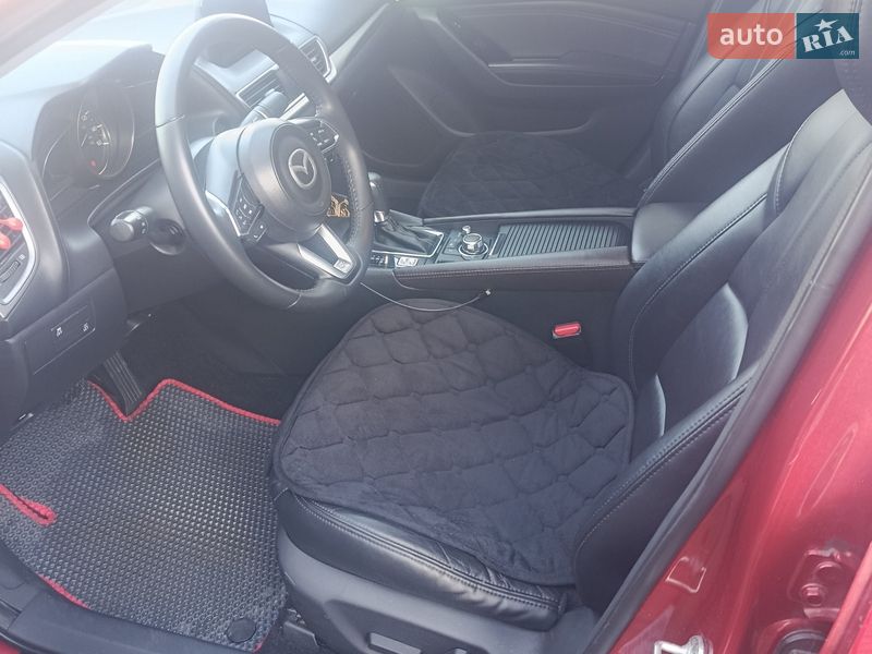 Седан Mazda 3 2018 в Валках