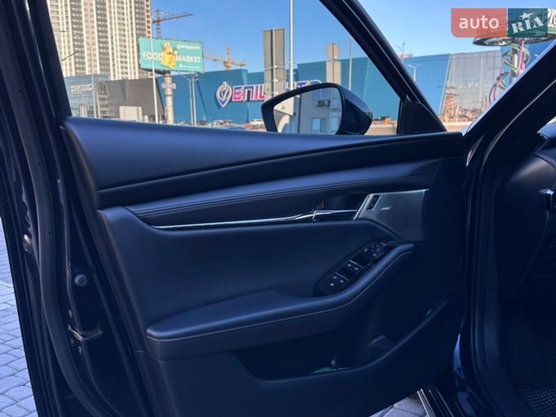 Хетчбек Mazda 3 2020 в Києві фото 16 Хетчбек Mazda 3 2020 в Києві