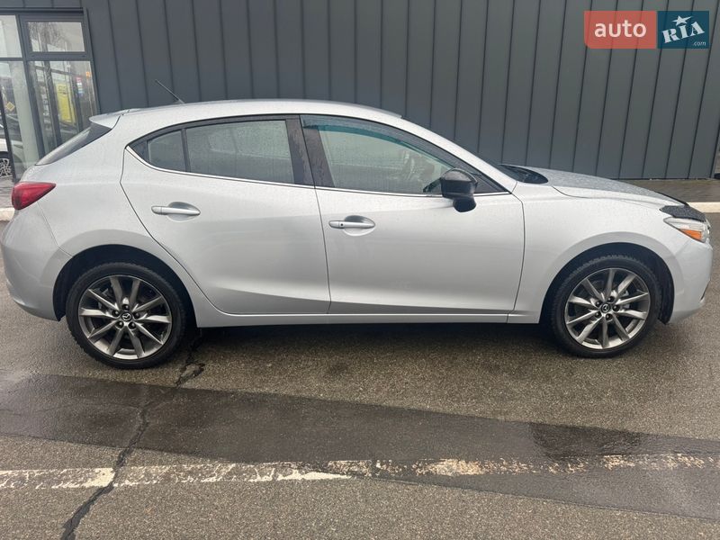 Хетчбек Mazda 3 2018 в Ірпені фото 8 Хетчбек Mazda 3 2018 в Ірпені