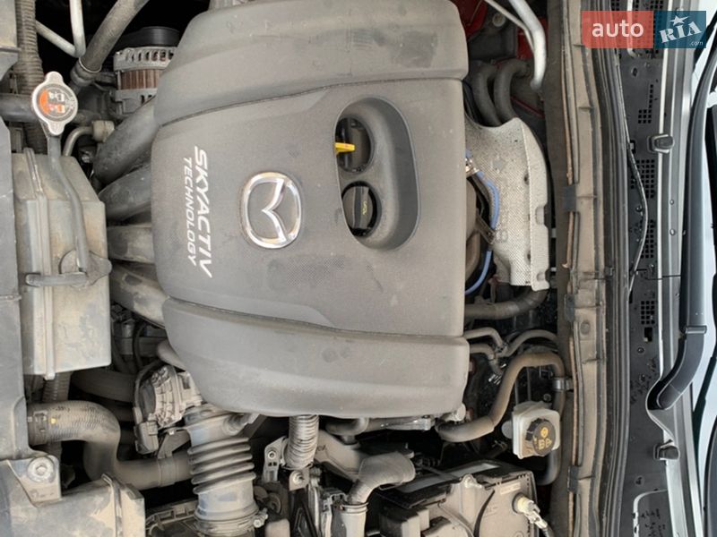 Хэтчбек Mazda 3 2017 в Чернигове фото 13 Хэтчбек Mazda 3 2017 в Чернигове