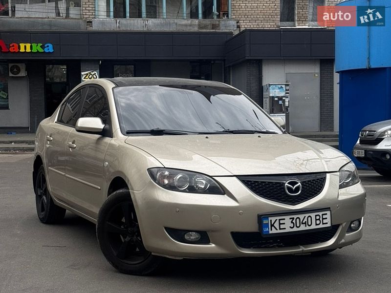 Седан Mazda 3 2005 в Дніпрі