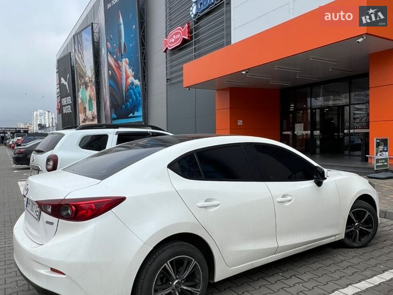 Седан Mazda 3 2014 в Одессе