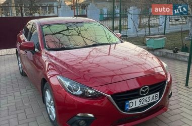 Седан Mazda 3 2015 в Вознесенську