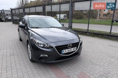 Седан Mazda 3 2015 в Запорожье