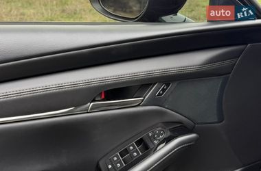 Седан Mazda 3 2024 в Днепре