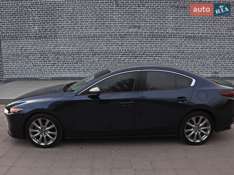 Седан Mazda 3 2020 в Кременчуге фото 3 Седан Mazda 3 2020 в Кременчуге