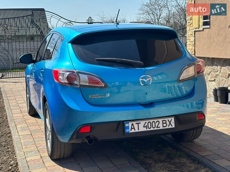 Хэтчбек Mazda 3 2009 в Калуше
