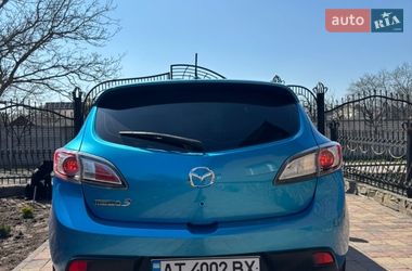 Хэтчбек Mazda 3 2009 в Калуше