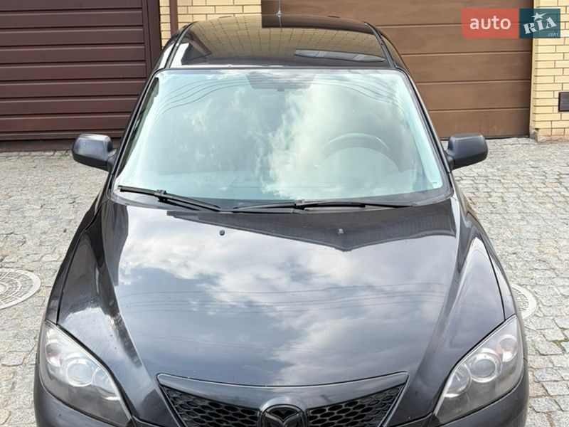 Хэтчбек Mazda 3 2004 в Днепре