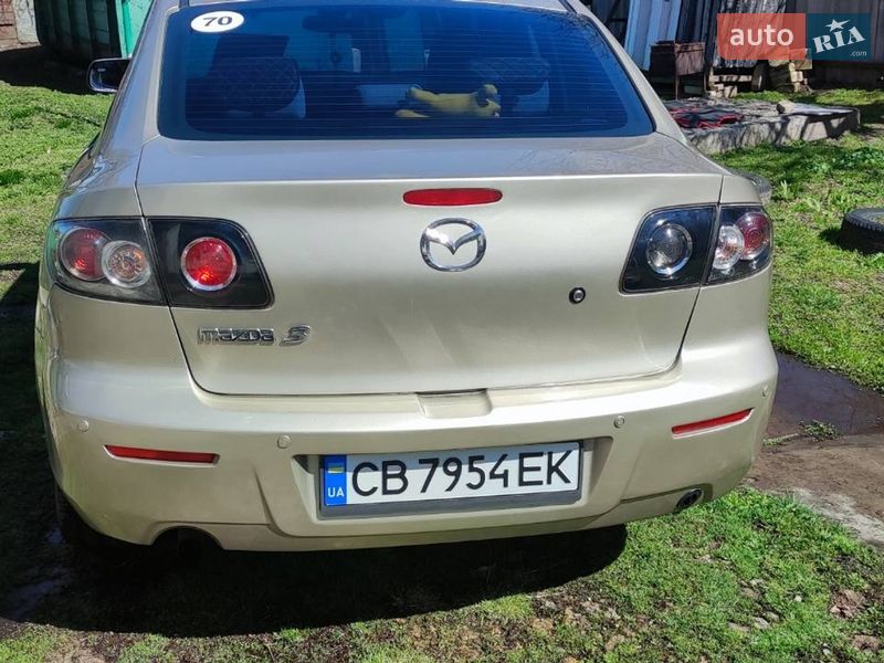Седан Mazda 3 2006 в Прилуках