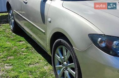 Седан Mazda 3 2006 в Прилуках