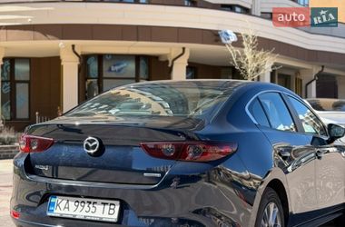 Седан Mazda 3 2021 в Киеве