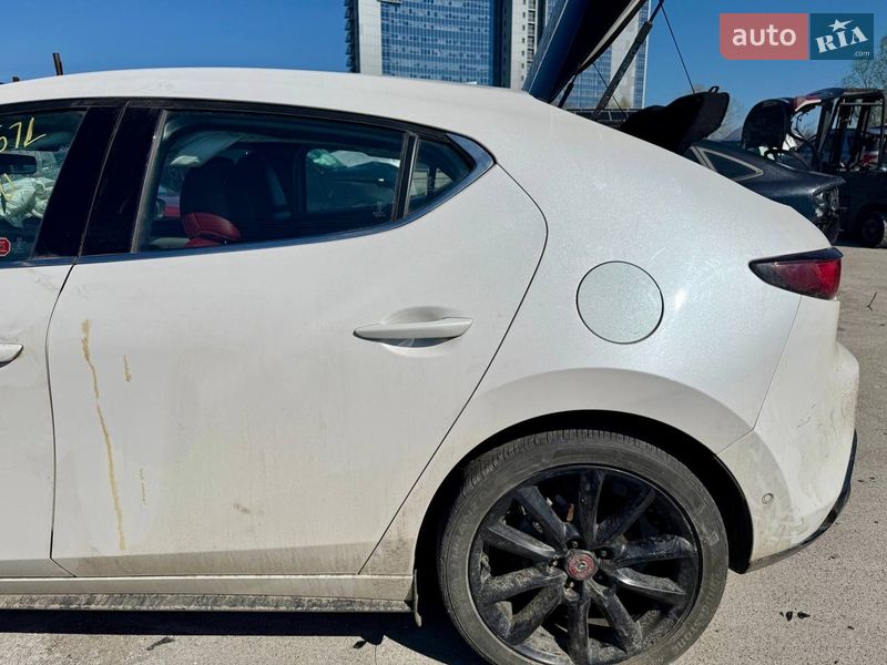 Хетчбек Mazda 3 2020 в Києві