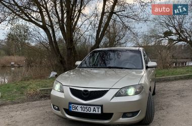 Седан Mazda 3 2006 в Рівному
