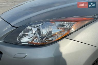 Седан Mazda 3 2012 в Днепре