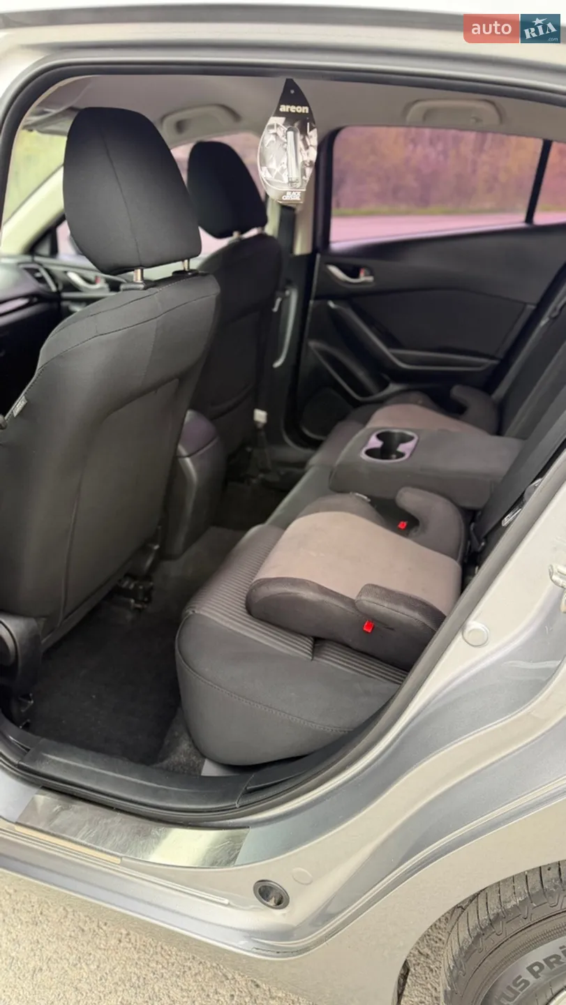 2016 Mazda 3 - мініатюра 9