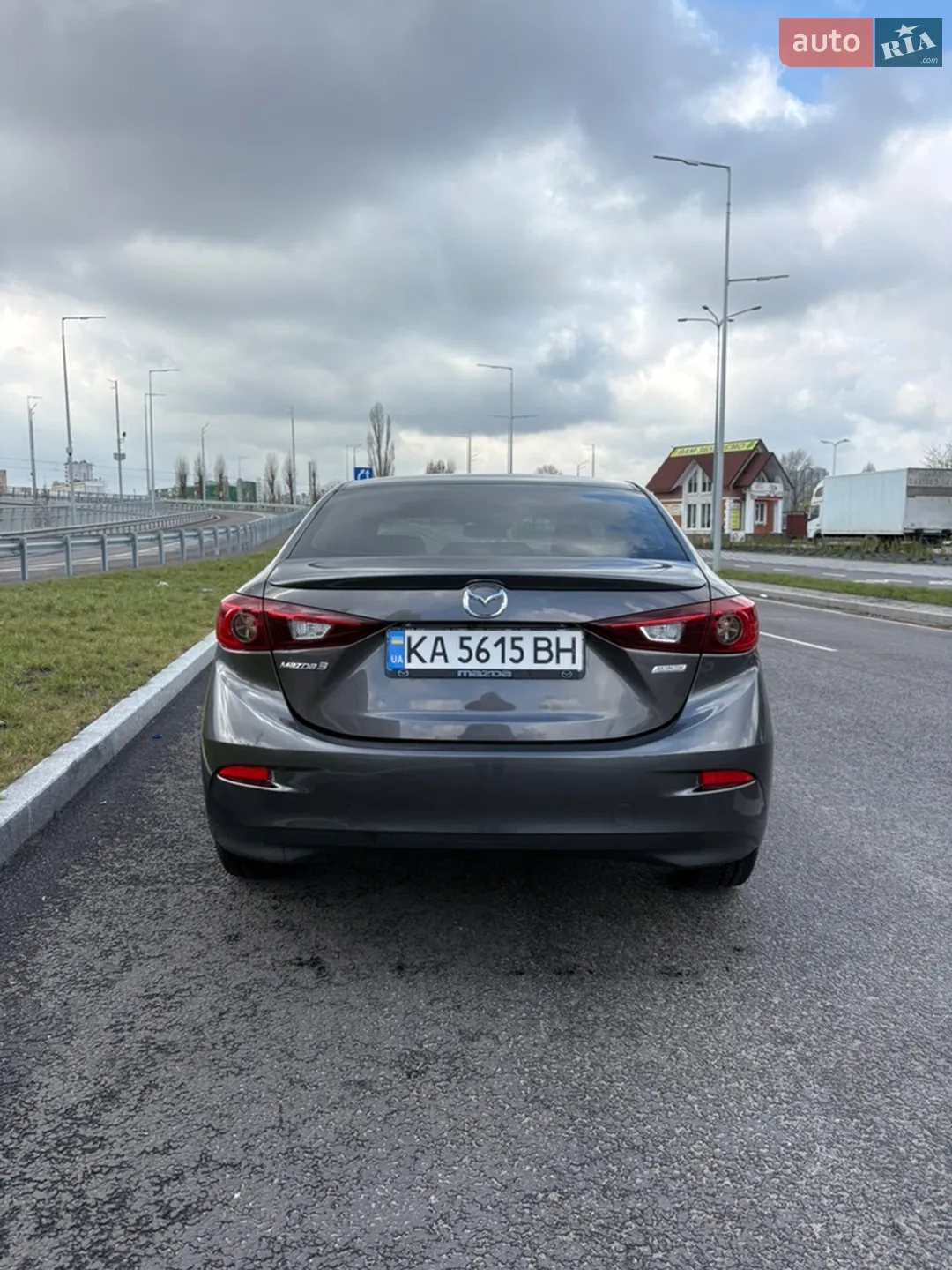 2017 Mazda 3 - мініатюра 4