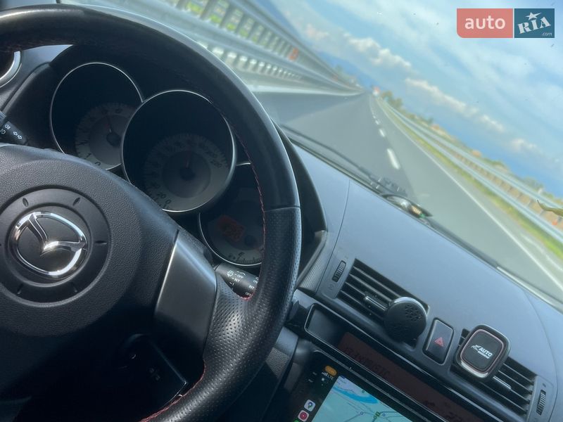 Хэтчбек Mazda 3 2007 в Днепре