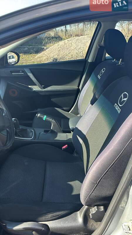 Хетчбек Mazda 3 2012 в Жмеринці
