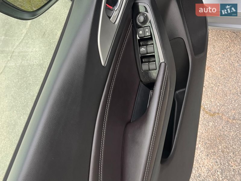 Седан Mazda 3 2016 в Запорожье