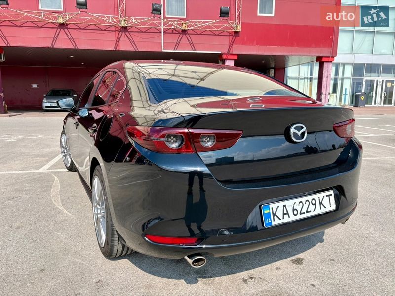 Седан Mazda 3 2020 в Києві