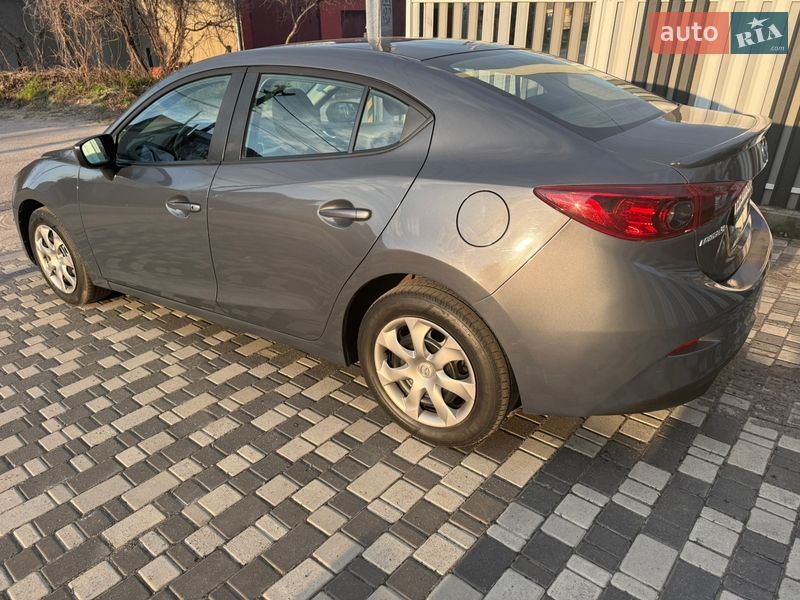 Седан Mazda 3 2014 в Києві