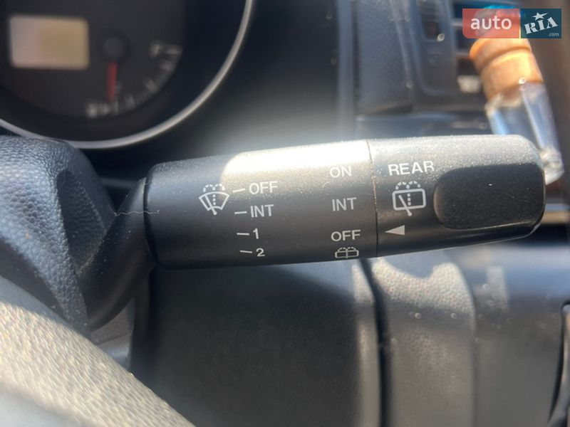 Хэтчбек Mazda 3 2004 в Киеве фото 10 Хэтчбек Mazda 3 2004 в Киеве