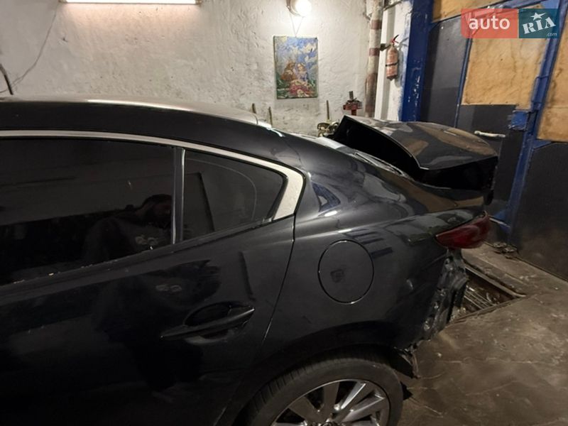 Седан Mazda 3 2020 в Киеве фото 5 Седан Mazda 3 2020 в Киеве