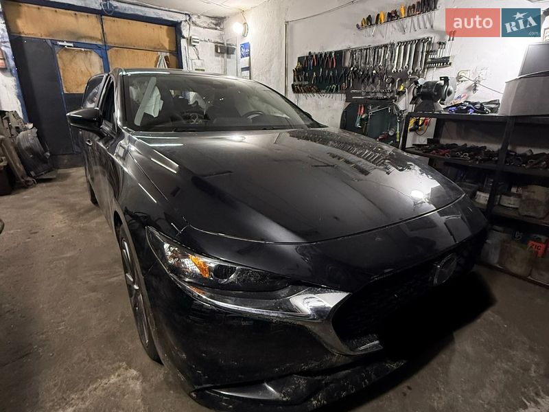 Седан Mazda 3 2020 в Киеве фото 14 Седан Mazda 3 2020 в Киеве