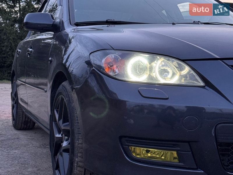 Седан Mazda 3 2006 в Ивано-Франковске