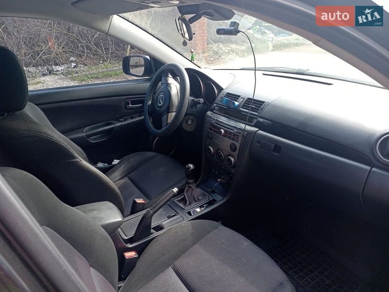 Седан Mazda 3 2007 в Львове