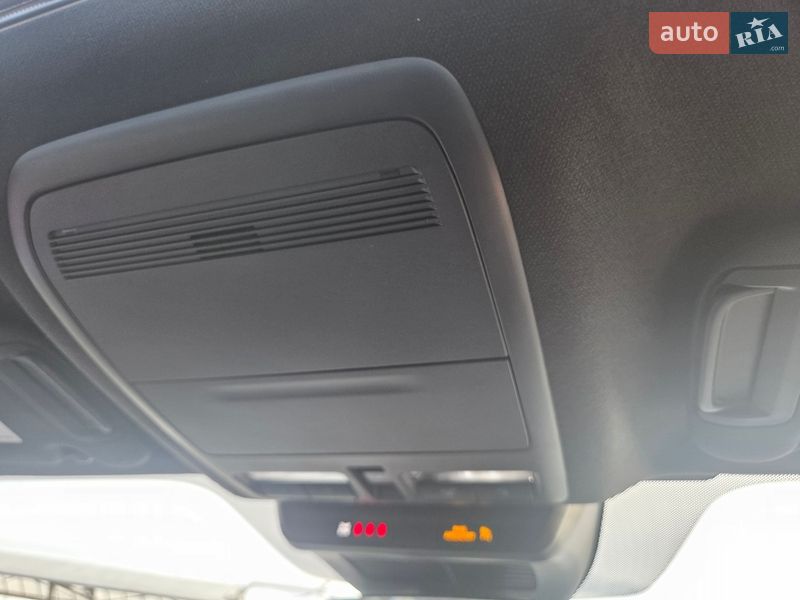 Хетчбек Mazda 3 2024 в Києві