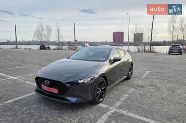Хэтчбек Mazda 3 2024 в Киеве