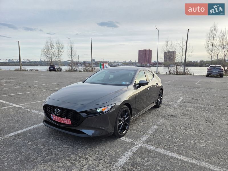 Хетчбек Mazda 3 2024 в Києві