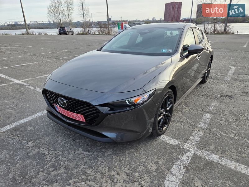 Хетчбек Mazda 3 2024 в Києві