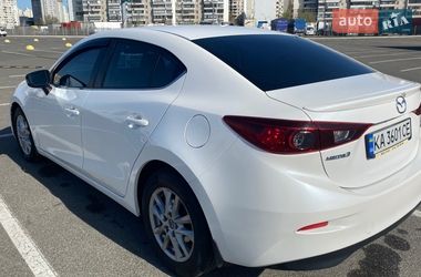 Седан Mazda 3 2016 в Киеве