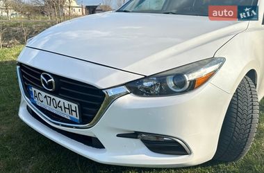 Седан Mazda 3 2017 в Камне-Каширском