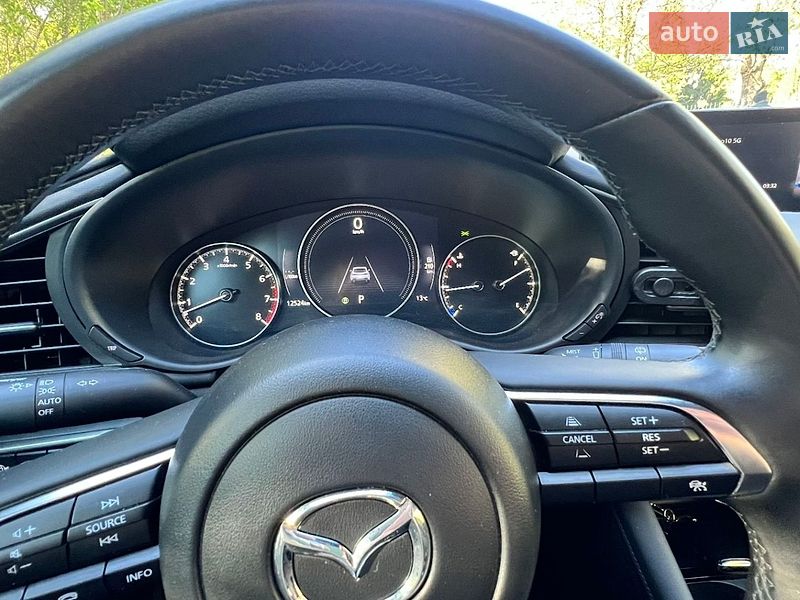 Хетчбек Mazda 3 2024 в Львові