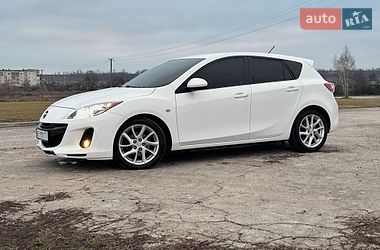 Хетчбек Mazda 3 2011 в Краснограді