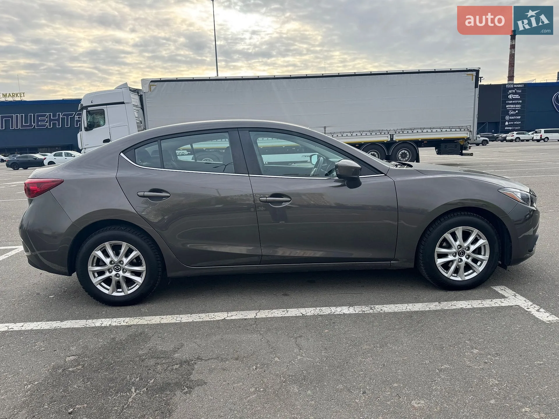 2016 Mazda 3 - мініатюра 21